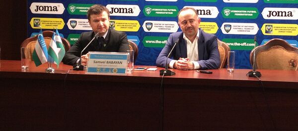 Тренер сборной Узбекистана по футболу Самвел Бабаян - Sputnik Узбекистан