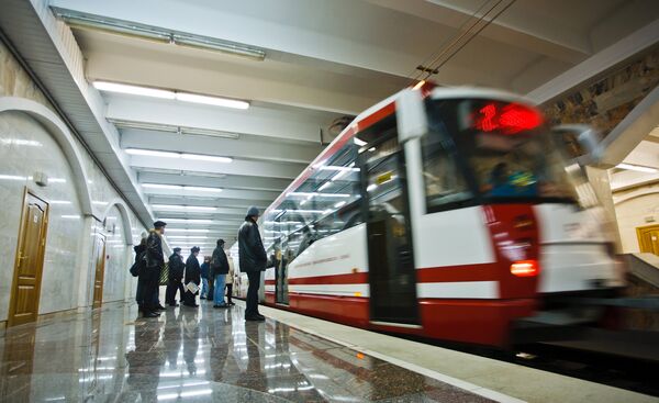 Вторая очередь скоростного трамвая открылась в Волгограде - Sputnik Узбекистан