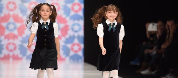 Shkolnaya forma - Sputnik O‘zbekiston