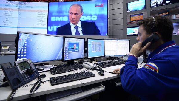 Трансляция Прямой линии с Владимиром Путиным - Sputnik Узбекистан