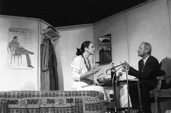 Любовь Полищук и Альберт Филозов Любовь Полищук и Альберт Филозов - Sputnik Узбекистан