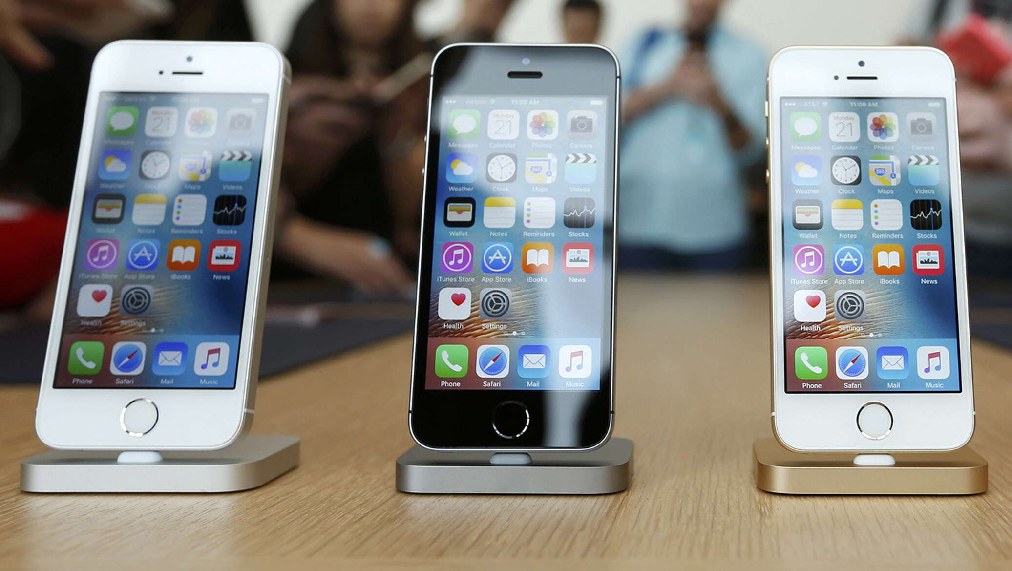 Японская версия айфона. Iphone 2016. Iphone se 3-го поколения. Самый дешевый айфон в мире. Feel Apple.