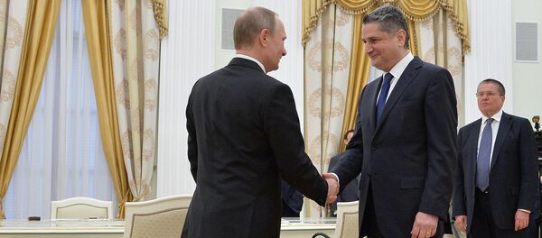 Президент РФ В. Путин встретился с главой Коллегии ЕЭК Т. Саркисяном - Sputnik Узбекистан