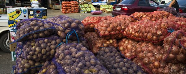 Торговля на оптово-розничном рынке Торговля на оптово-розничном рынке - Sputnik Ўзбекистон