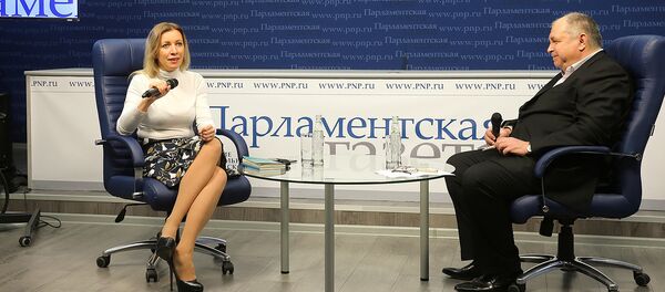 Встреча с руководителем департамента информации и печати МИД России М. Захаровой Встреча с руководителем департамента информации и печати МИД России М. Захаровой - Sputnik Узбекистан