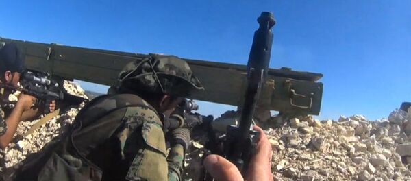 Военные сирийской армии сняли на GoPro обстрелы позиций боевиков Военные сирийской армии сняли на GoPro обстрелы позиций боевиков - Sputnik Узбекистан