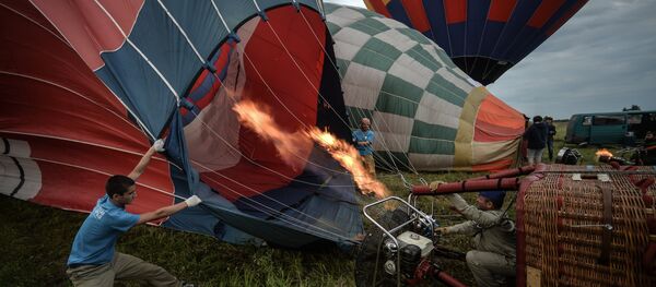 Воздухоплаватели готовятся к полетам на воздушных шарах - Sputnik Узбекистан