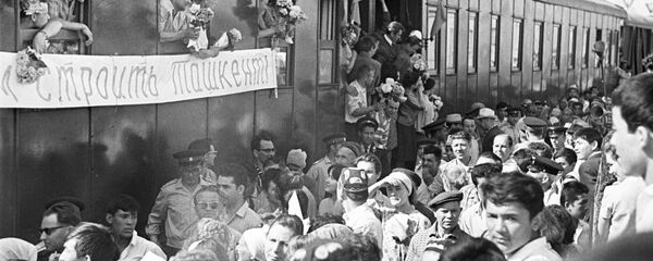 В Ташкент приезжают строители В Ташкент приезжают строители - Sputnik Узбекистан