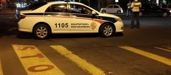 Сотрудники правоохранительных органов в Ереване. Сотрудники правоохранительных органов в Ереване. - Sputnik Узбекистан