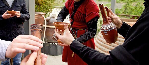 Дегустация грузинского вина - Sputnik Узбекистан