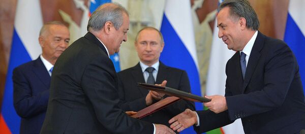 Подписание документов между Узбекистаном и Россией - Sputnik Узбекистан