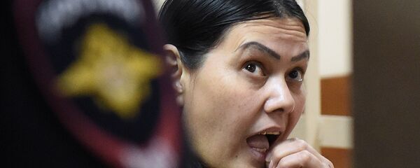 Няня Гюльчехра Бобокулова, обвиняемая в убийстве 4-летней девочки Няня Гюльчехра Бобокулова, обвиняемая в убийстве 4-летней девочки - Sputnik Узбекистан