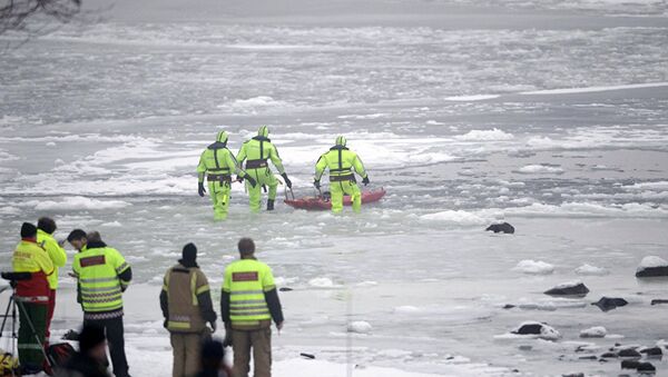 Транспортный вертолет упал в Северном море у западного побережья недалеко от города Берген - Sputnik Узбекистан