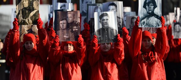 Торжественный марш, посвященный легендарному параду 1941 года Торжественный марш, посвященный легендарному параду 1941 года - Sputnik Узбекистан