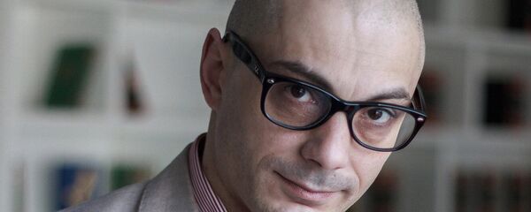 Писатель и публицист Армен Гаспарян - Sputnik Узбекистан