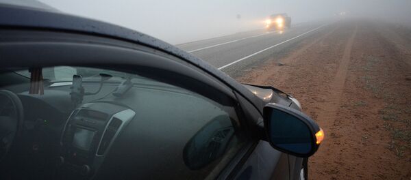 Утренний туман по дороге - Sputnik Узбекистан