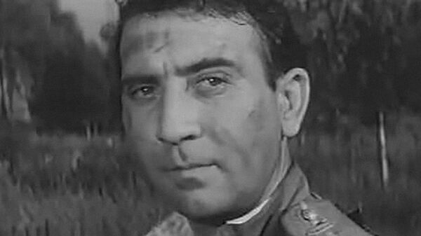 Актер Джавлон Хамраев в фильме «Подвиг Фархада»  - Sputnik Узбекистан