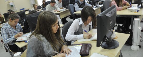 Обучение в колледже - Sputnik Узбекистан