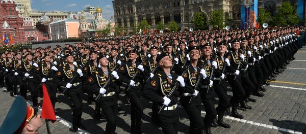 Генеральная репетиция военного парада в честь 71-й годовщины Победы в ВОВ Генеральная репетиция военного парада в честь 71-й годовщины Победы в ВОВ - Sputnik Ўзбекистон
