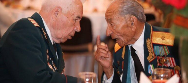 Ветераны на торжественном приеме в посольстве РФ по случаю 9 мая Ветераны на торжественном приеме в посольстве РФ по случаю 9 мая - Sputnik Узбекистан