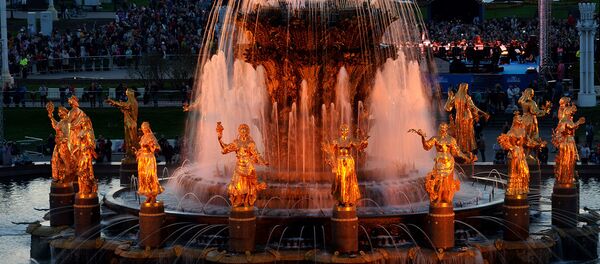 Запуск фонтанов на ВДНХ - Sputnik Узбекистан