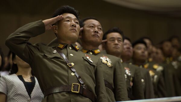 Военнослужащие КНДР отмечают 60-ю годовщину окончания Корейской войны - Sputnik Узбекистан