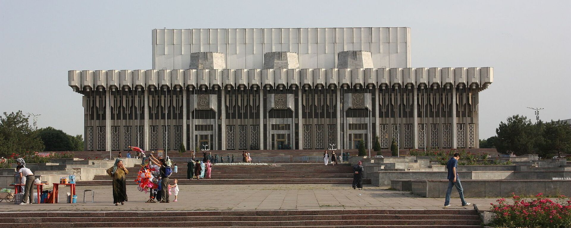Дворец искусств Истиклол - Sputnik Узбекистан, 1920, 03.05.2018