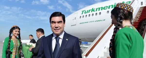 Туркманистон президенти Гурбангули Бердимуҳаммедов Туркманистон президенти Гурбангули Бердимуҳаммедов - Sputnik Ўзбекистон
