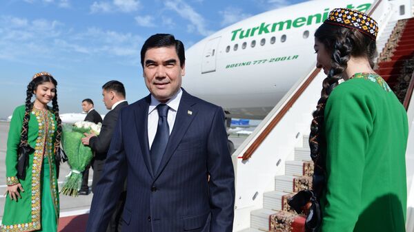 Turkmaniston prezidenti Gurbanguli Berdimuxamedov - Sputnik O‘zbekiston