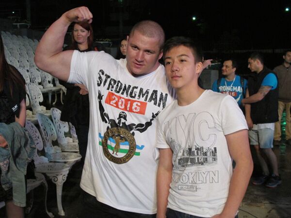 Соревнования по силовому экстриму - Sputnik Узбекистан