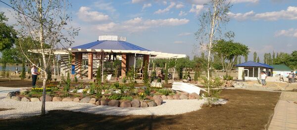 Строительство парка развлечений на воде Бахт Строительство парка развлечений на воде Бахт - Sputnik Узбекистан