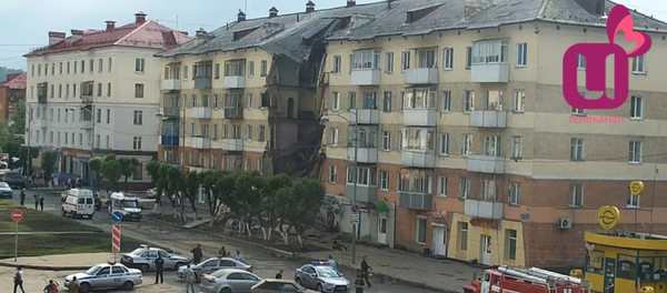 Обрушение подъезда жилого дома в Междурченске - Sputnik Узбекистан