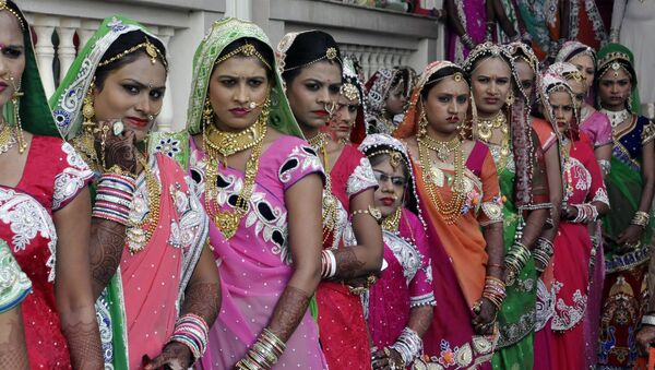 Женщины в Индии требуют отменить устные разводы - Sputnik Узбекистан