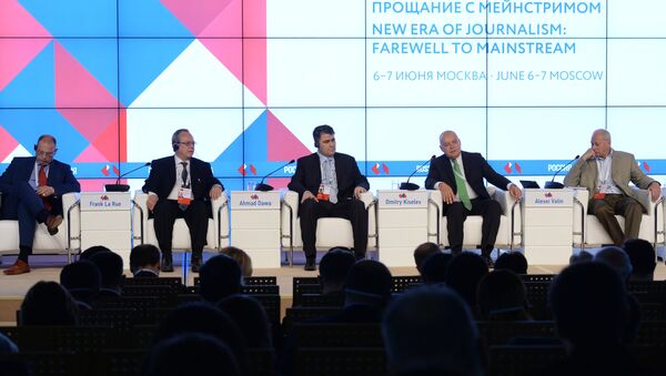 Форум Новая эпоха журналистики: прощание с мейнстримом - Sputnik Узбекистан