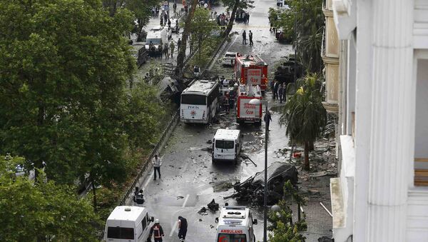 Последствия взрыва в Стамбуле - Sputnik Узбекистан