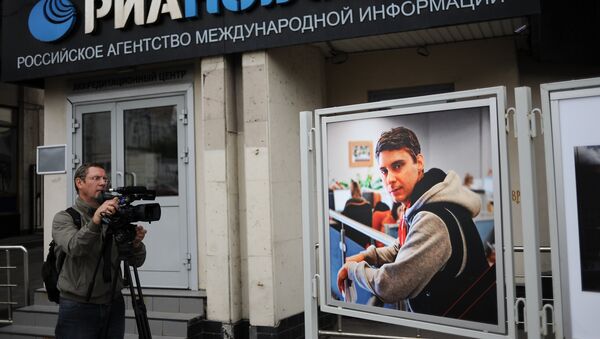 Ukraina Janubi Sharqida qurbon bo‘lgan foto jurnalist Andrey Stenin - Sputnik O‘zbekiston