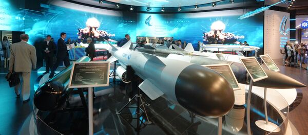 Открытие Международного авиационно-космического салона МАКС-2015 - Sputnik Узбекистан