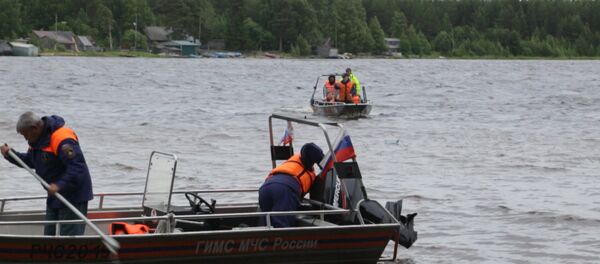 Трагедия на озере в Карелии: поисковая операция и заявление главы МЧС Трагедия на озере в Карелии: поисковая операция и заявление главы МЧС - Sputnik Узбекистан