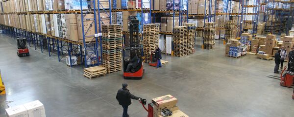 Работа оптовой базы группы компаний Вестер в Калининграде - Sputnik Узбекистан