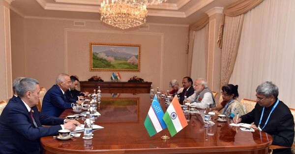 Переговоры Ислама Каримова и Нарендра Моди в Ташкенте - Sputnik Узбекистан