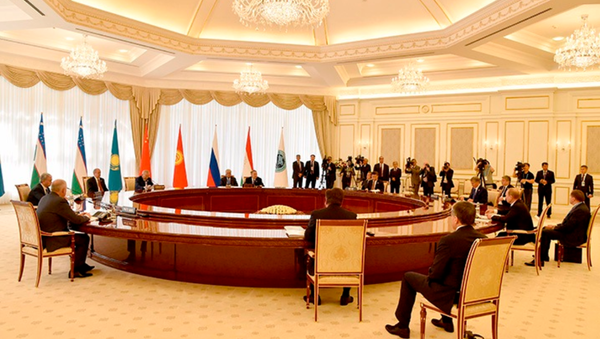 Заседание глав государств ШОС в Ташкенте - Sputnik Узбекистан