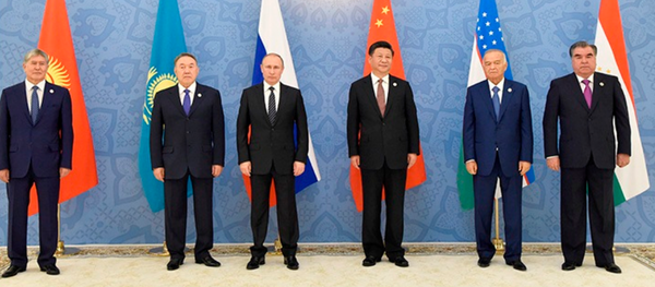 Главы государств стран ШОС в Ташкенте Главы государств стран ШОС в Ташкенте - Sputnik Узбекистан