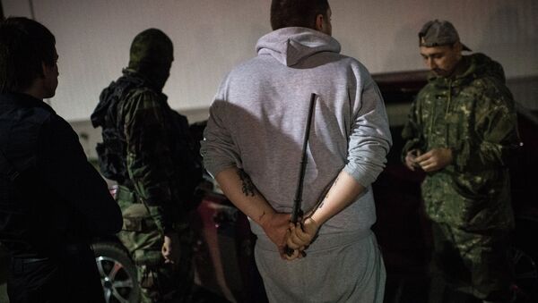 Стритрейсеры на ночных рейдах по поиску банды ГТА - Sputnik Узбекистан
