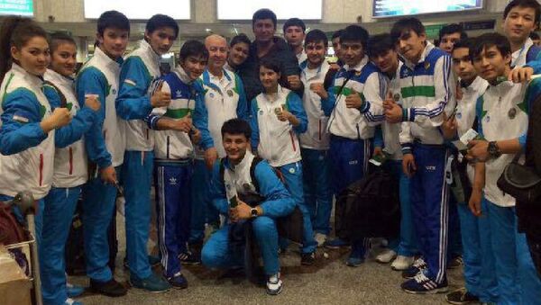 Сборная Узбекистана по карате завоевала в Сочи десять медалей - Sputnik Узбекистан