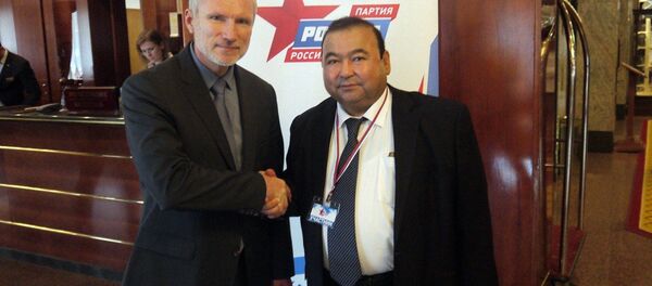 Встреча Ибрагима Худайбердиева с Алексеем Журавлевым Встреча Ибрагима Худайбердиева с Алексеем Журавлевым - Sputnik Узбекистан