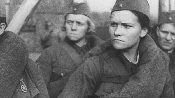 Кадр из фильма Москвичи в 1941 году - Sputnik Ўзбекистон