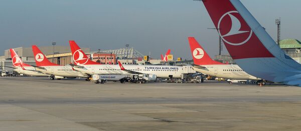 Отатурк номидаги халқаро аэропорт Отатурк номидаги халқаро аэропорт - Sputnik Ўзбекистон