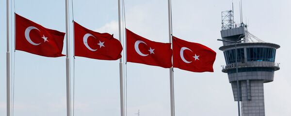 Взрыв в Стамбуле Взрыв в Стамбуле - Sputnik Ўзбекистон
