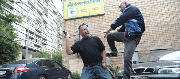 Режиссёр Павел Бардиннинг «Салам, МАСКВА» фильмидан лавҳа Режиссёр Павел Бардиннинг «Салам, МАСКВА» фильмидан лавҳа - Sputnik Ўзбекистон