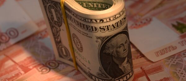 Россия рубли ва АҚШ доллари Россия рубли ва АҚШ доллари - Sputnik Ўзбекистон